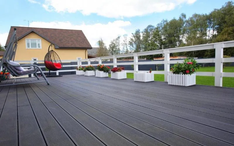 Террасная доска: виды, преимущества и недостатки